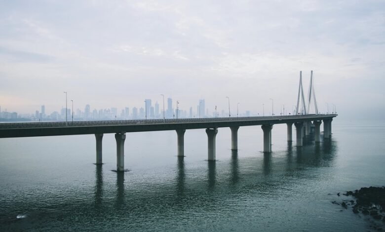 traffic enhancement with links